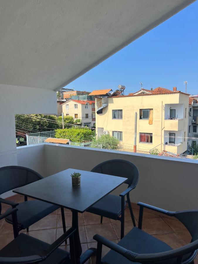 Villa Sokoli, Enjoy Sunset At This Spacious Apartment Tiranë Eksteriør bilde